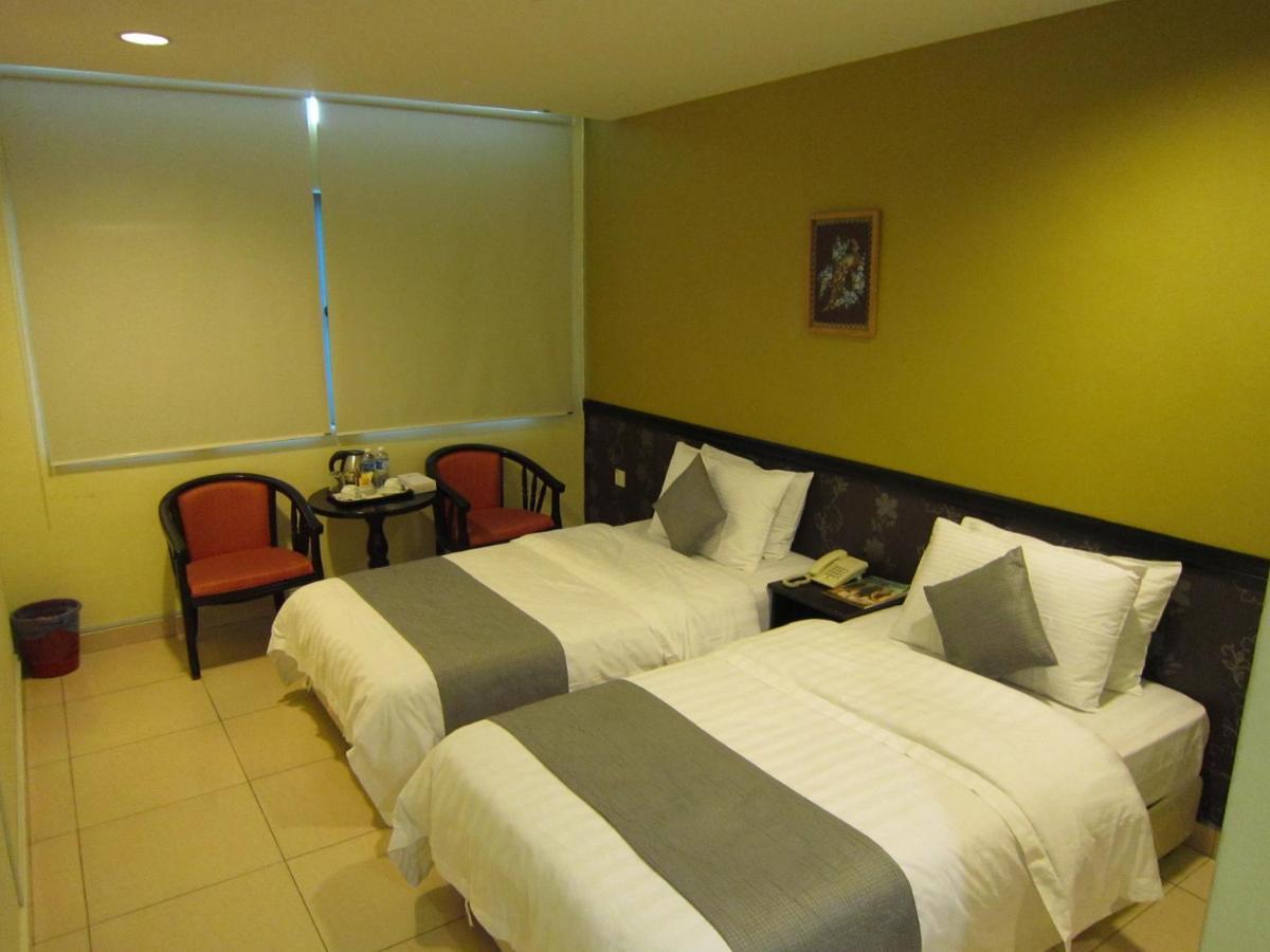 Oyo 151 Twin Hotel Kuala Lumpur Luaran gambar