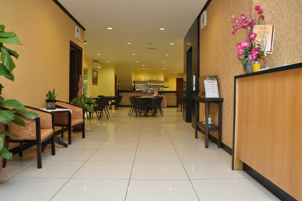 Oyo 151 Twin Hotel Kuala Lumpur Luaran gambar