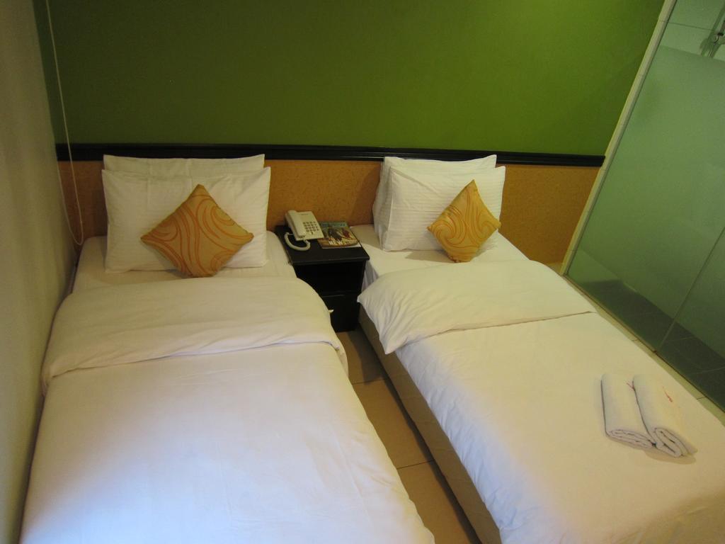 Oyo 151 Twin Hotel Kuala Lumpur Luaran gambar