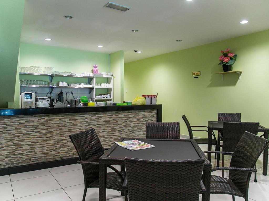 Oyo 151 Twin Hotel Kuala Lumpur Luaran gambar